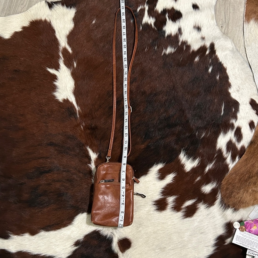 Bueno crossbody